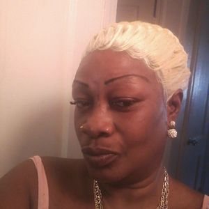 Meet your Posher, Ida